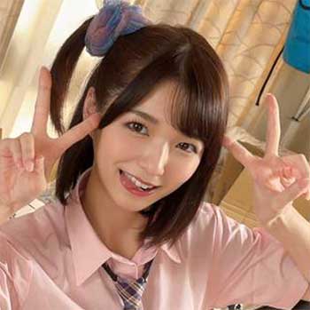 “倉本すみれ　くらもとすみれ”